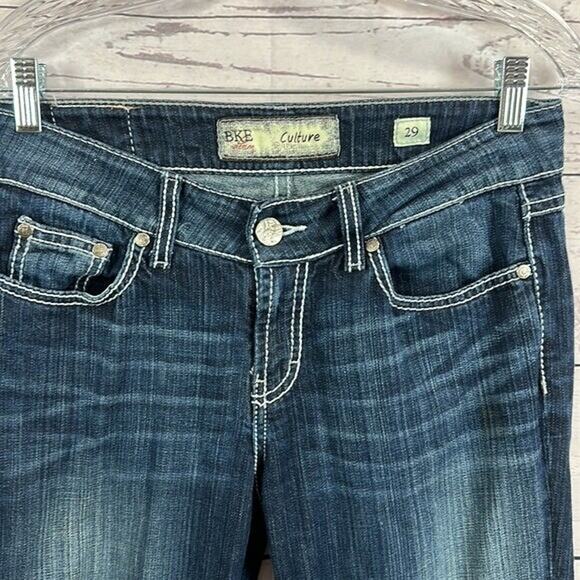 Buckle BKE Jeans Women 29 Blue Culture Crop Embellished Rhinestone Western Rodeo - Picture 9 of 12